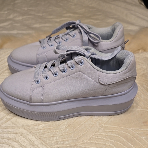 ASOS Light Blue Platform Sneakers Classic Low-Top Design - Picture 3 of 12